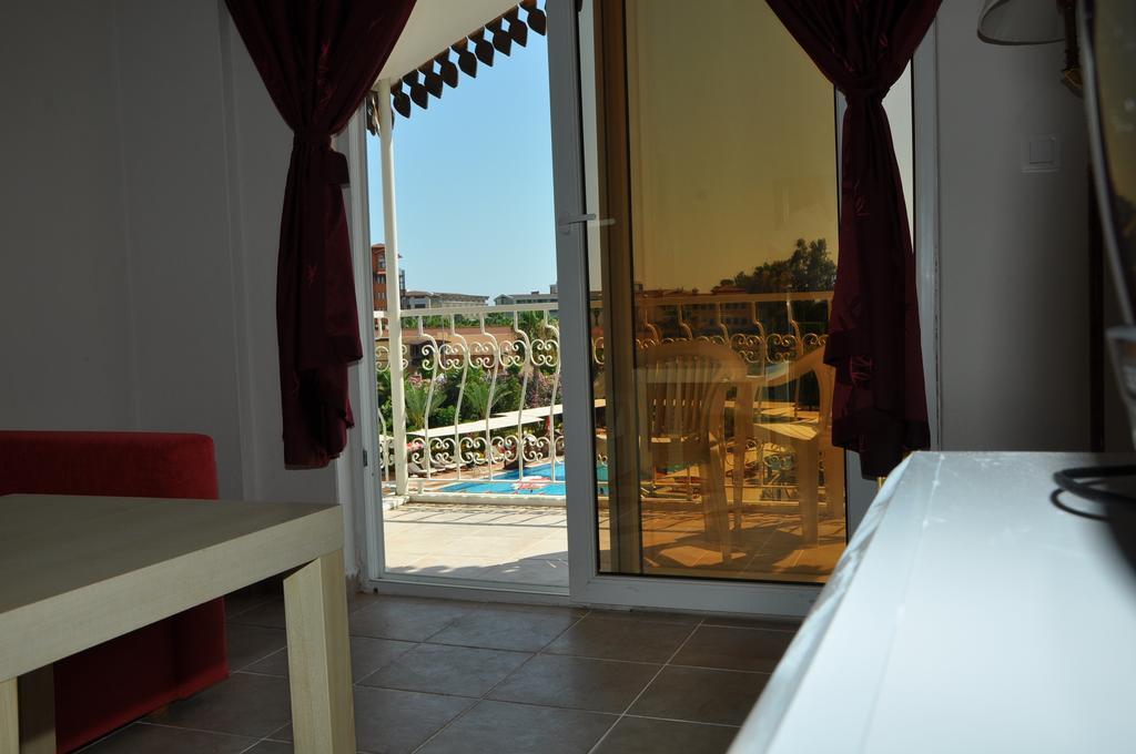 Almila Side Suite Hotel חדר תמונה
