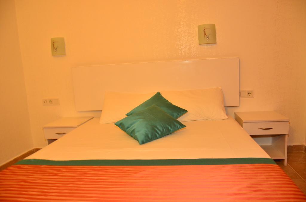 Almila Side Suite Hotel מראה חיצוני תמונה